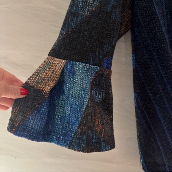 Damee PL Blue/Colorful Big Button 3/4 Bell Sleeves Artsy, Boho Jacket - Picture 4 of 14